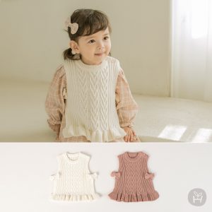Sofia knit vest
