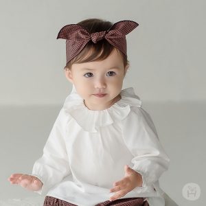 Baby-stores-near-me-baby-clothes-online-playdate-top-and-bottom-set-sweatshirts-daycare-birthday-1st-birthday-tinyyoubabystore-kids-shop-children-fashion-cute-outfits--made-in-korea-baby-shower-vancouver-moms-toronto-canada