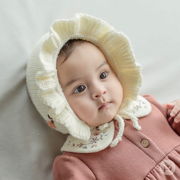 Flower Knit Baby Bonnet