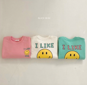 [Black Bean] Smile Sweatshirt
