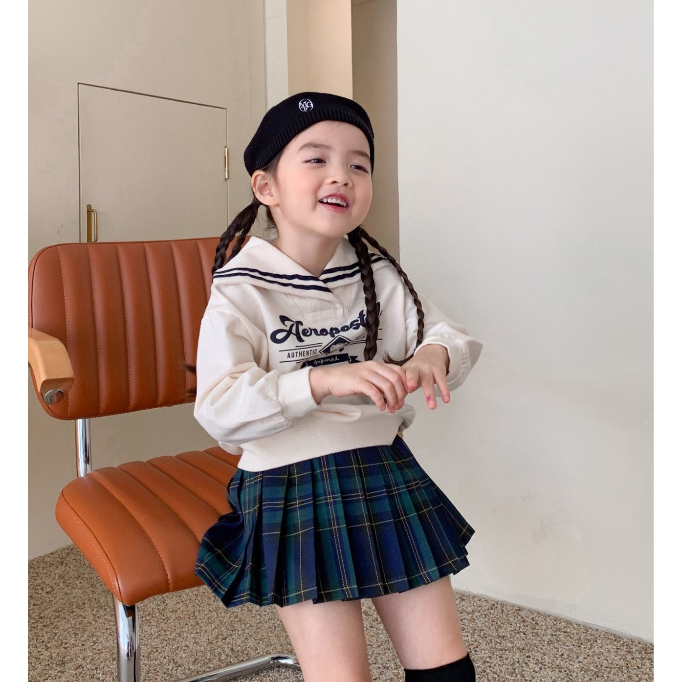 https://tinyyoubabystore.ca/wp-content/uploads/2023/08/Momo-Ann-Girls-Pleats-Skirt-2.jpeg