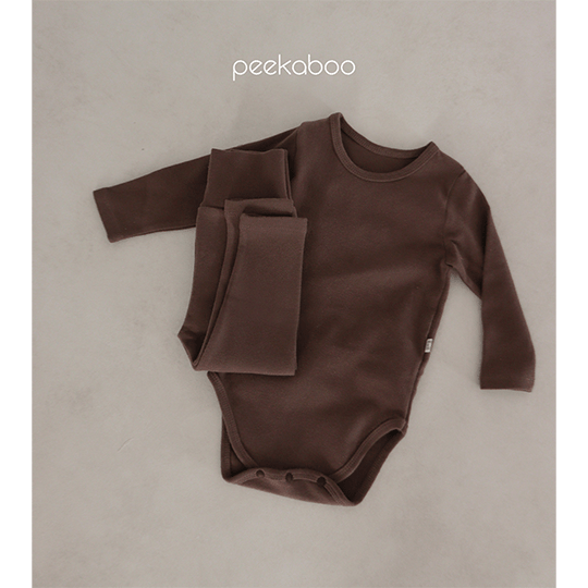 Peekaboo Korea] Rayon Spandex 2-piece Bodysuit and Shorts Set 